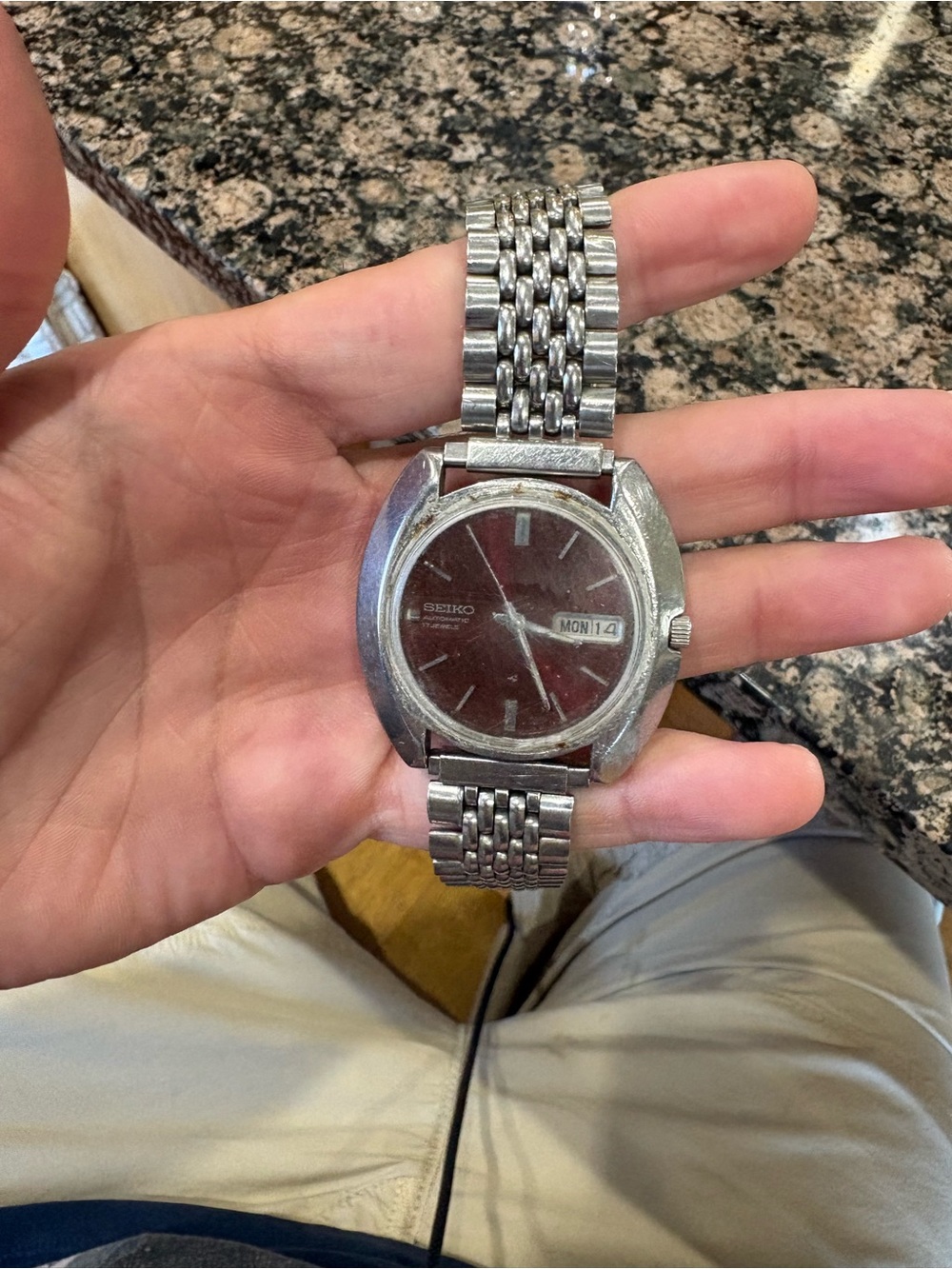 Seiko 7006-7029 Automatic Day/Date Vintage Men’s Watch ALM220MAZ4 Burgundy Dial